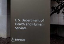 Sign for the U.S. Department of Health and Human Services with an entrance indication